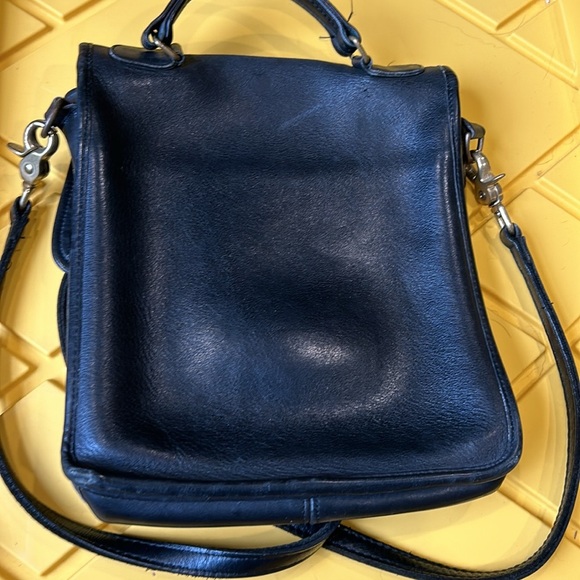 Coach Vintage Willis Top Handle - Picture 10 of 14
